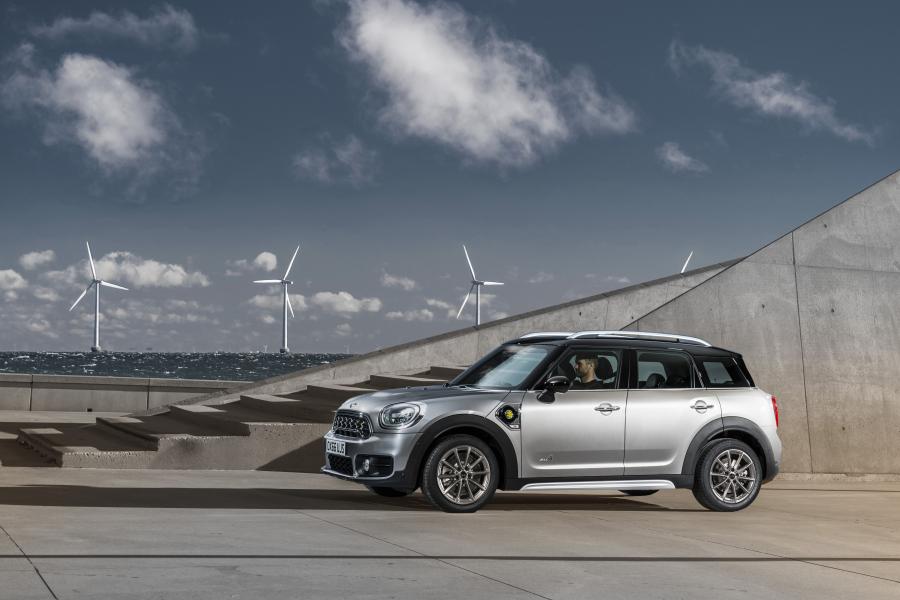  Mini Cooper S E Countryman ALL4 (F60) 2017 года  (WW) (фото 6 из 173)
